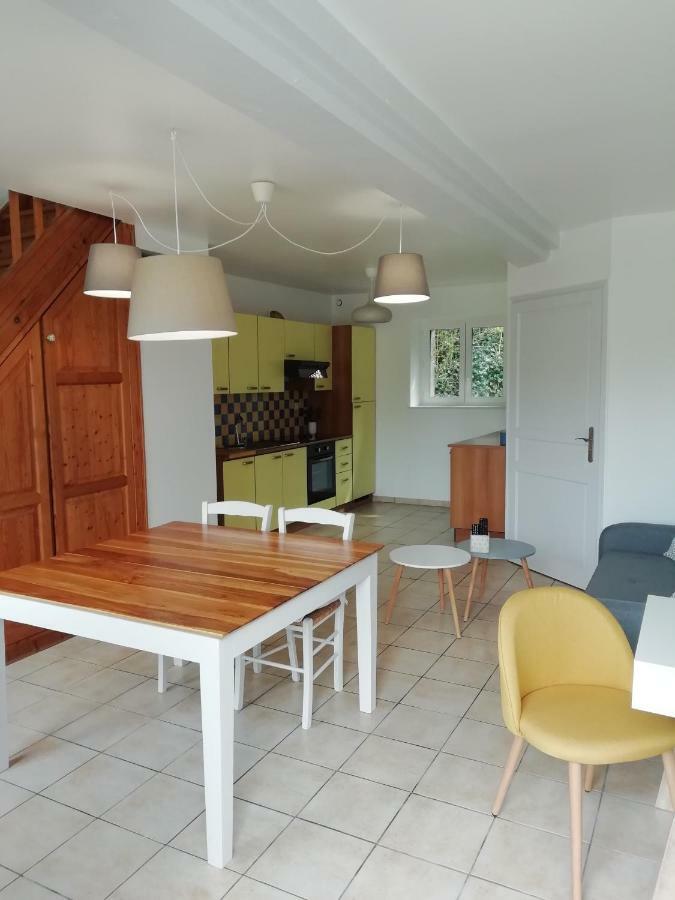 Gite Le Moulin Saint-Vaast-sur-Seulles Экстерьер фото
